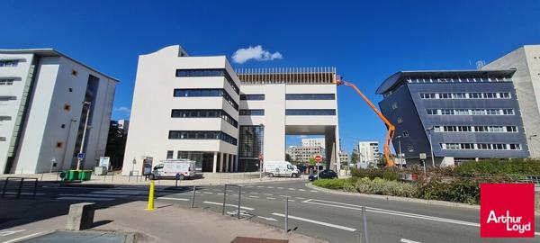 LOCATION BUREAU LE MANS GARE SUD TGV 405m² AVEC PARKING