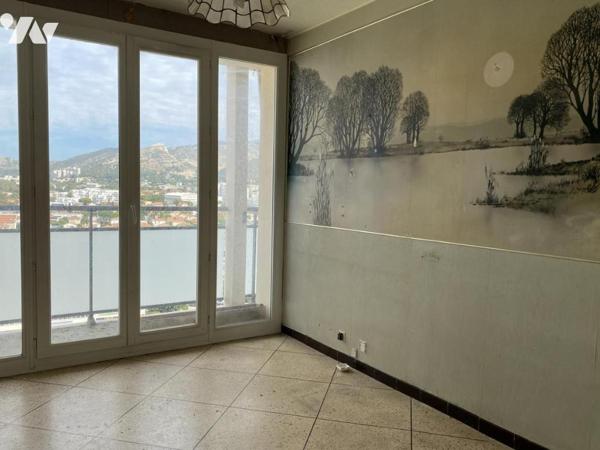 Appartement T4, deux balcons, traversant, 3 chambres , vue mer