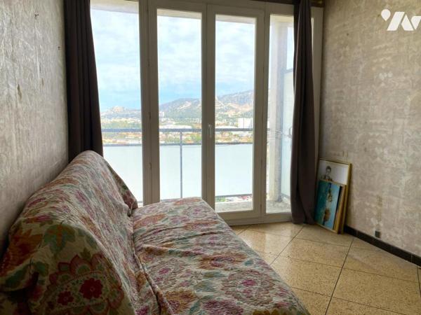 Appartement T4, deux balcons, traversant, 3 chambres , vue mer