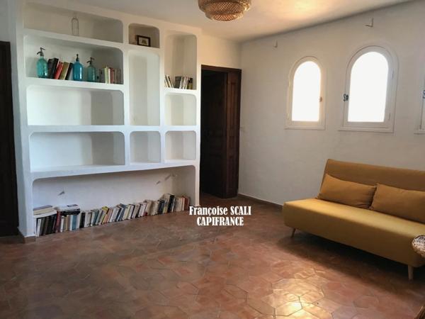 Maison à vendre 5 pièces LES ISSAMBRES (83)