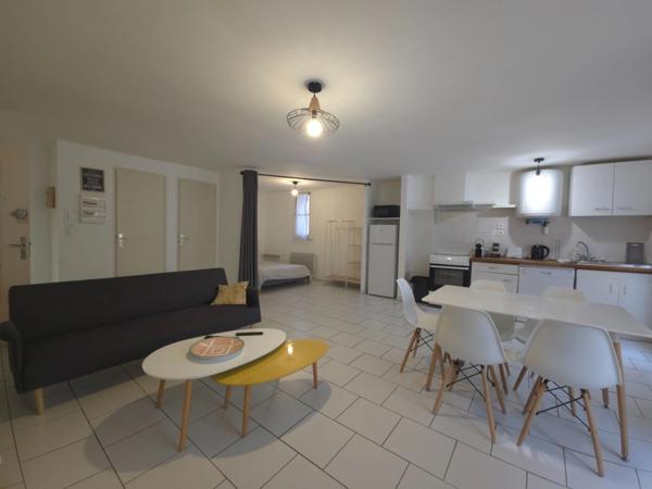 Immeuble à vendre - 2 Appartements - PEZENAS (34)