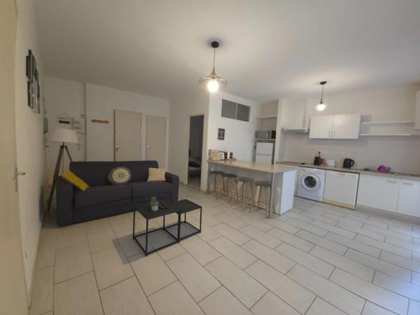 Immeuble à vendre - 2 Appartements - PEZENAS (34)
