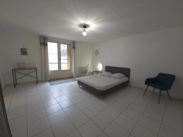 Immeuble à vendre - 2 Appartements - PEZENAS (34)