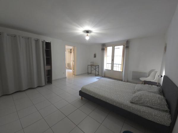 Immeuble à vendre - 2 Appartements - PEZENAS (34)