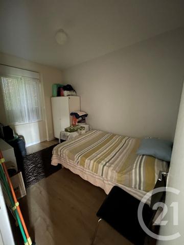 Appartement F3 à vendre  4 pièces - 79,56 m2 CHATEL GUYON - 63