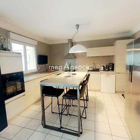 Maison à CHOLET, 49300 - 7 pièces 180m²