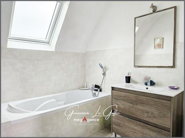 Maison à PLOUBEZRE, 22300 - 5 pièces 110m²