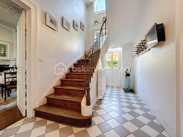 Maison de ville de 214 m²