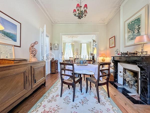 Maison de ville de 214 m²