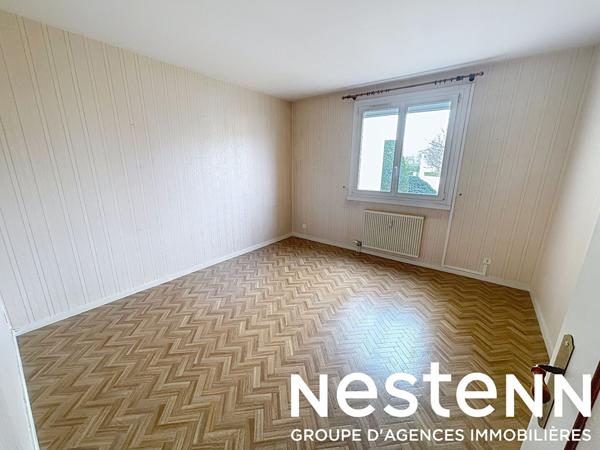 A vendre : Appartement de type 4 avec balcon - BELLEVILLE EN BEAUJOLAIS (69220)