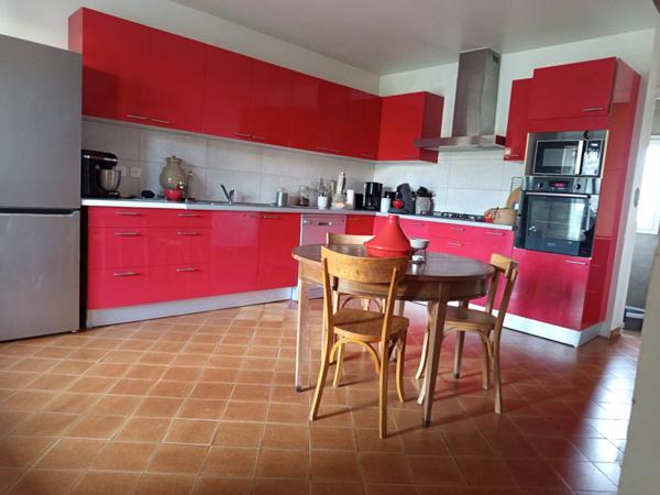 Appartement 101m², 3 chambres avec jardin arboré Malataverne 159 000HAI