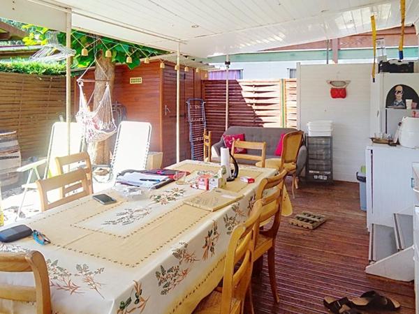 Beauzac(43), mobil - home de 26 m2 habitables, 1 chambre, sur 138 m2 de terrain