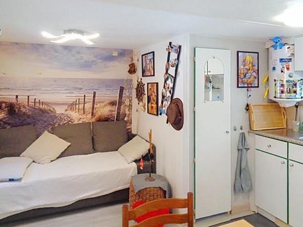 Beauzac(43), mobil - home de 26 m2 habitables, 1 chambre, sur 138 m2 de terrain
