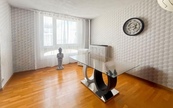 Appartement à vendre    5 pièces • 110 m2 Lyon 8