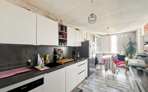 Appartement à vendre    5 pièces • 110 m2 Lyon 8