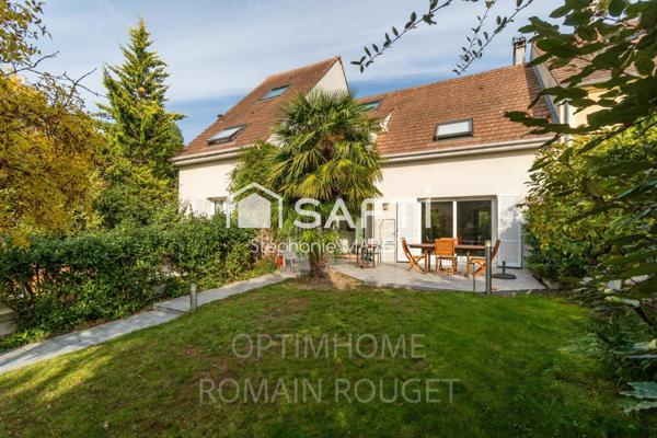 Montesson Village - Maison 8 pièces avec grand jardin