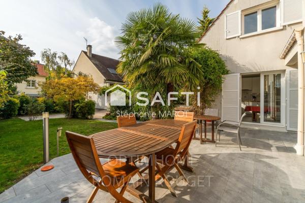 Montesson Village - Maison 8 pièces avec grand jardin