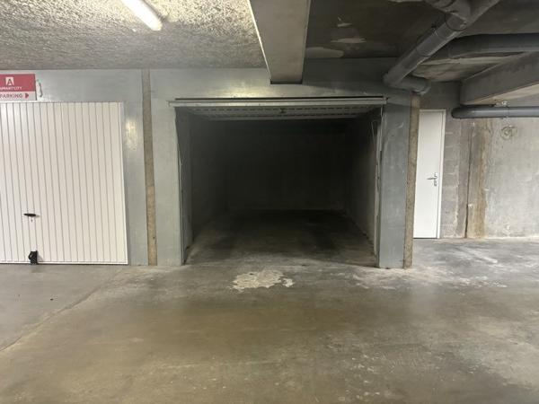 Parking à louer |  NANTES |  | 15 m²