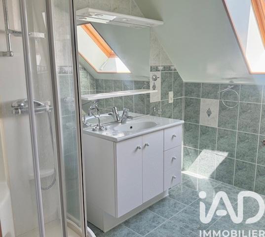 Maison à vendre 6 pièces 221,32 m² Saint-Amand-Montrond