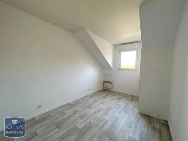 Appartement à louer 2 pièces 47.95m² Villabé (91100)
