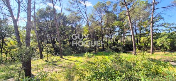 Aix En Provence- 13090-Maison familiale de type 6 pièces sur parcelle de 5866 m2