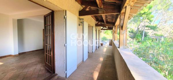 Aix En Provence- 13090-Maison familiale de type 6 pièces sur parcelle de 5866 m2