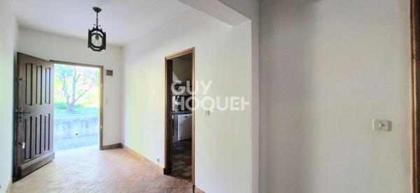 Aix En Provence- 13090-Maison familiale de type 6 pièces sur parcelle de 5866 m2