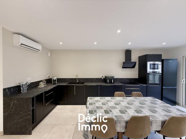 Vente maison Saint benoit, 195m² 8 pièces 359 900€ avec terrasse