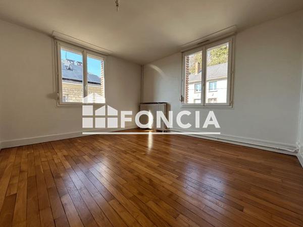 Location Appartement 3 pièces 72.63 m² - 26 RUE JEAN-BAPTISTE CLEMENT Rethel 08300