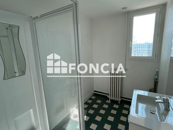 Location Appartement 3 pièces 72.63 m² - 26 RUE JEAN-BAPTISTE CLEMENT Rethel 08300