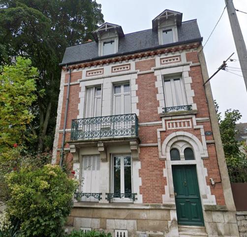 Belle Maison de ville Orleans 7 Pièces 200m²