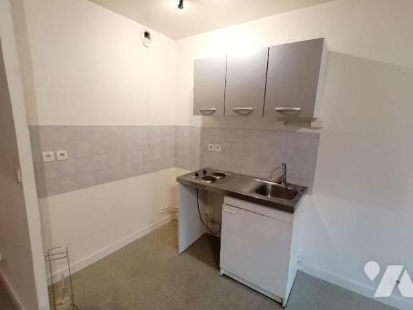 NOUVEAUTÉ et SEULEMENT chez TRENTE CINQ !
Appartement T3 en duplex au coeur de Bruz
Idéalemen...