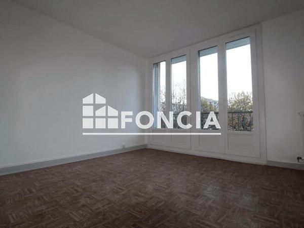 Location Appartement 3 pièces 59.08 m² - 19 RUE GABRIEL PERI Echirolles 38130