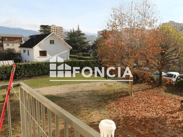 Location Appartement 3 pièces 59.08 m² - 19 RUE GABRIEL PERI Echirolles 38130