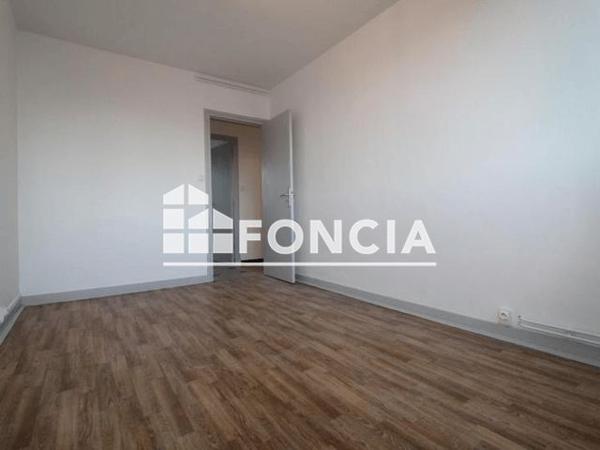 Location Appartement 3 pièces 59.08 m² - 19 RUE GABRIEL PERI Echirolles 38130