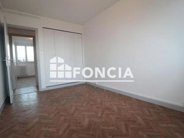 Location Appartement 3 pièces 59.08 m² - 19 RUE GABRIEL PERI Echirolles 38130