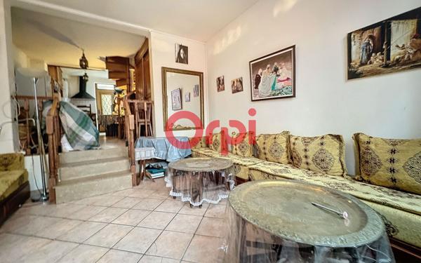 Appartement à vendre    3 pièces • 82 m2 Paris 10