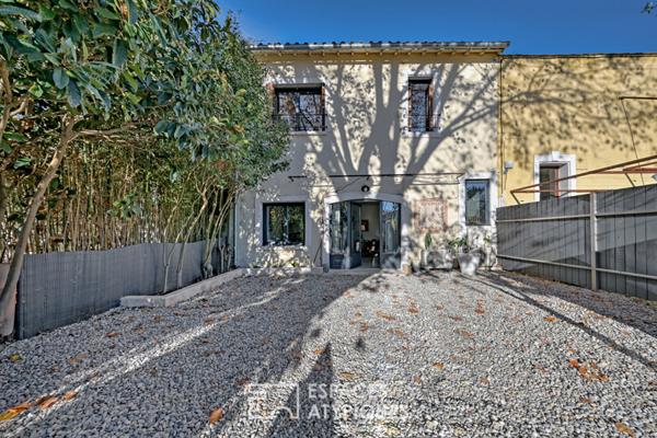 Maison de caractère en duplex au bord du canal