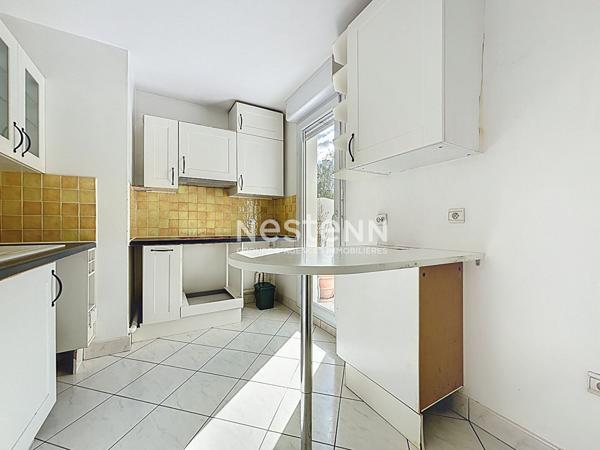 ISSY LES MOULINEAUX - Vente Appartement traversant 4 pièces de 84,61 m² avec une terrasse