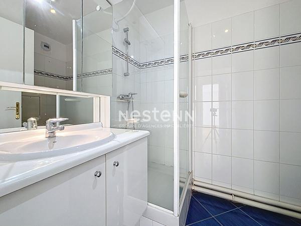 ISSY LES MOULINEAUX - Vente Appartement traversant 4 pièces de 84,61 m² avec une terrasse