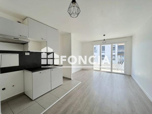 Location Appartement 3 pièces 58.63 m² - 7 RUE DE REIMS Noisy Le Grand 93160