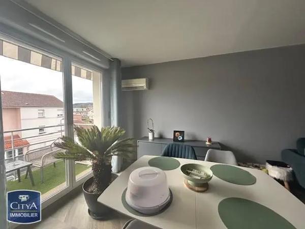 Appartement à louer 3 pièces 59.97m²