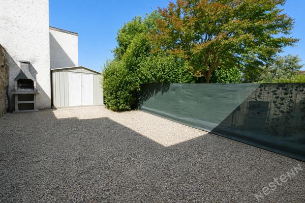 Rare à Bergerac : local commercial + appartement 4 chambres avec garage et extérieur !