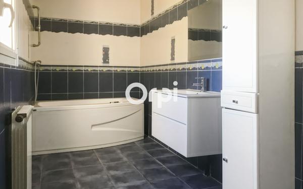 Maison à vendre    6 pièces •  La Ciotat