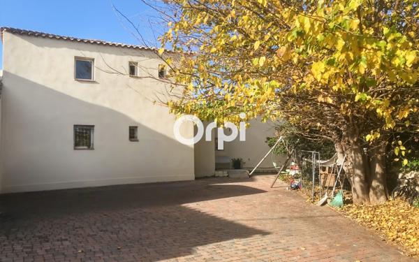 Maison à vendre    6 pièces •  La Ciotat