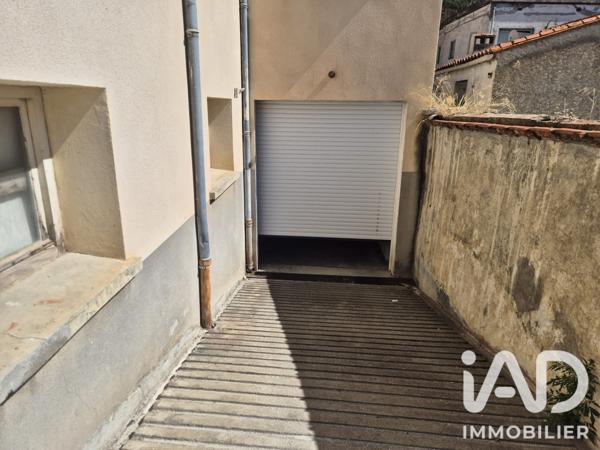 Immeuble à vendre 254,8 m² Le Perthus
