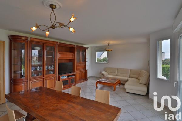 Maison 6 pièces de 136 m² à Carantec (29660)