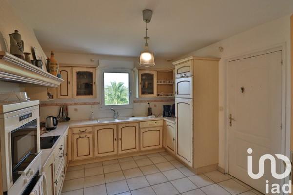 Maison 6 pièces de 136 m² à Carantec (29660)