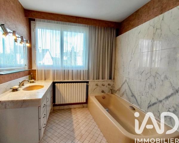 Maison à vendre 6 pièces 120 m² Fresnes