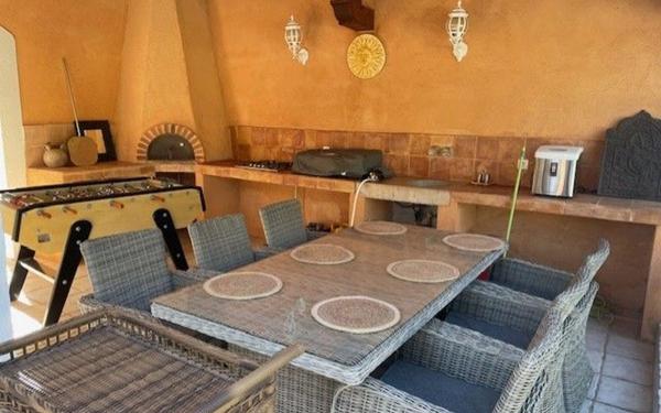 Maison à vendre    6 pièces •  Six-Fours-les-Plages